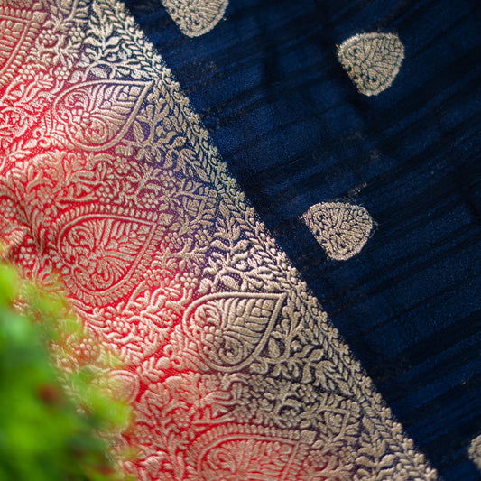 Motka Contrast Boutique - Black & Red