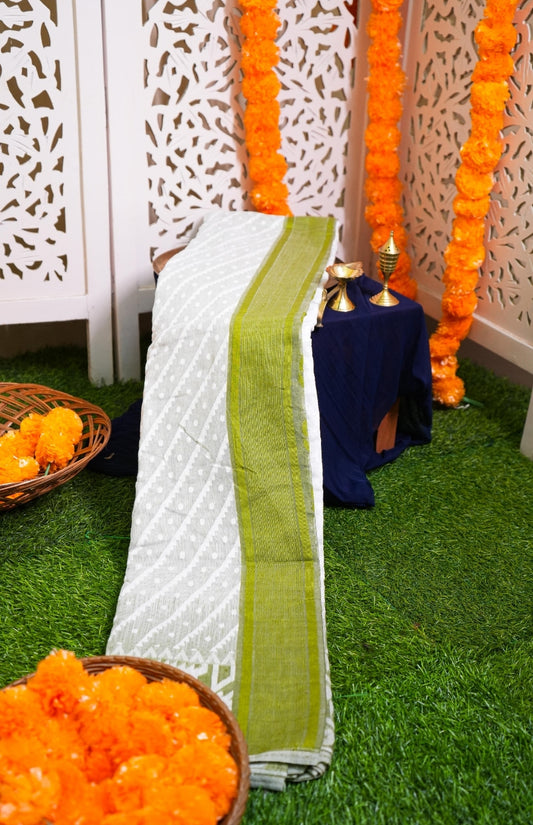 Korar Jamdani - Green & White