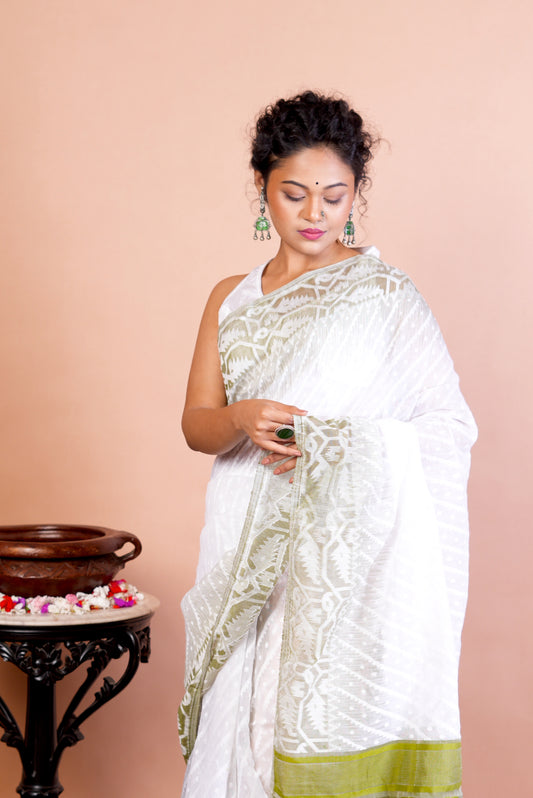 Korar Jamdani - Green & White