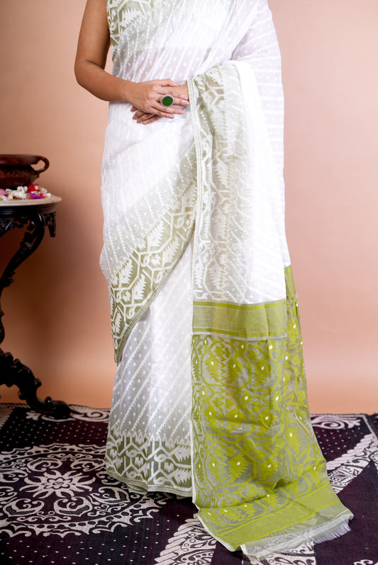 Korar Jamdani - Green & White