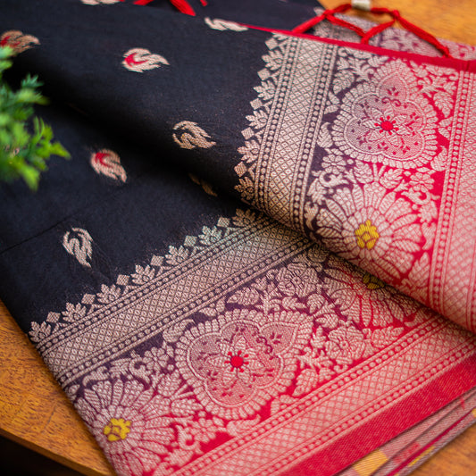 Khaddi  - Black & Red